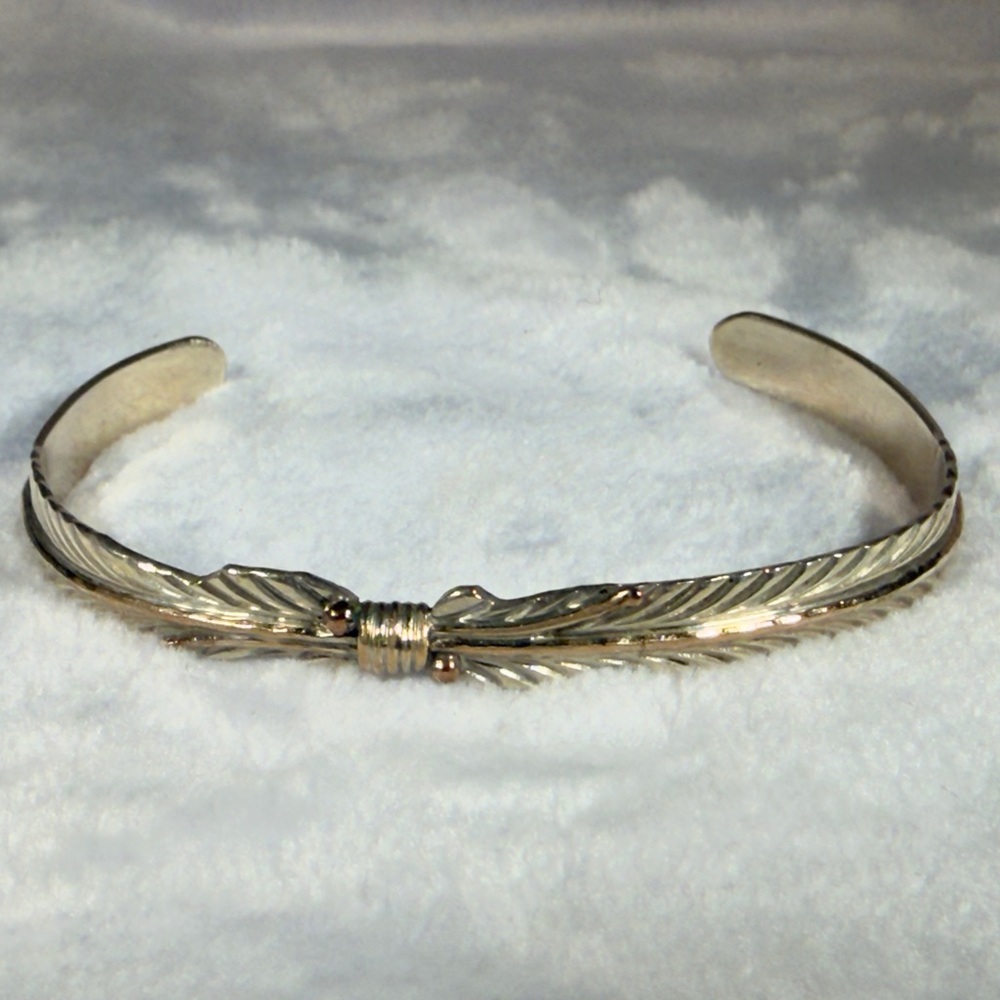 Navajo Native American JoAnn Yazzie Sterling Silver & Brass Feather Bracelet